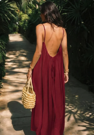 Elara - Vestido con espalda descubierta ajustable