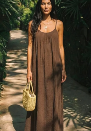 Elara - Vestido con espalda descubierta ajustable