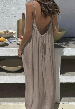 Elara - Vestido con espalda descubierta ajustable